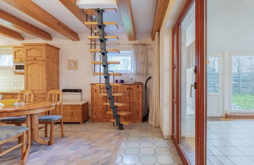 Enge-Sande House | Vacation home Heidehaus for up to 6 people