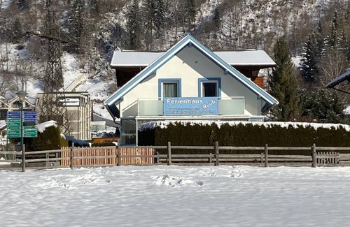 Dorfgastein House | Vacation home Heidi - Holiday home, shower and bath, WC, 3 bedrooms