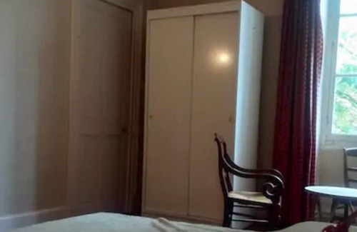 Voreppe House | Vacation Home "Immense Ancien Relais 19ème" with Private Garden & Wi-Fi