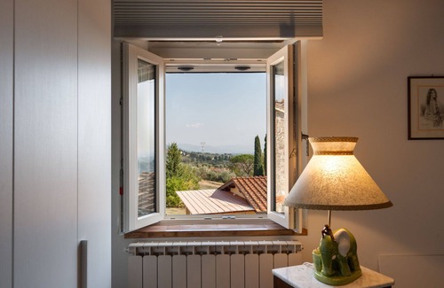 Capannori House | Vacation Home in Capannori with 2 bedrooms sleeps 5