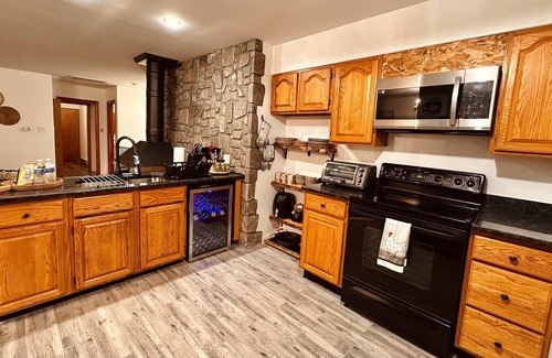 Cresco House | Vacation Home in the Poconos with Hot tub, Fire pit, BBQ Grill, & Game Room