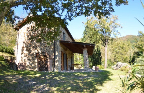 Bagni di Lucca House | Vacation Home in Longoio-mobbiano with 2 bedrooms sleeps 4