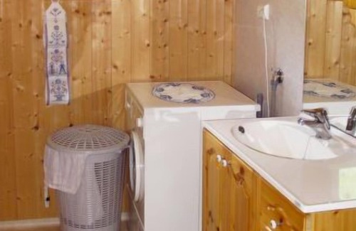 Jolster House | Vacation home Jølstrablikk (FJS096) in Vassenden - 5 persons, 3 bedrooms
