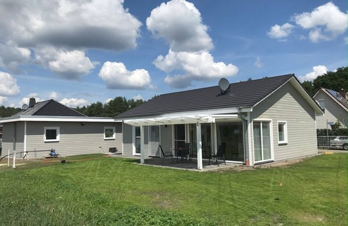 Ziessau House | Vacation home just a few hundred meters from the lake with WLAN