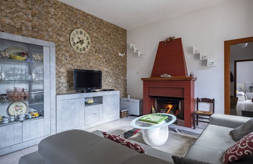 Sadali House | Vacation Home "Katia - Le Cascate di San Valentino" with Mountain View
