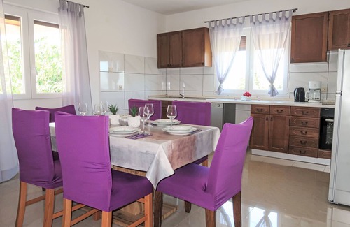 Pican House | Vacation home Laura by Interhome