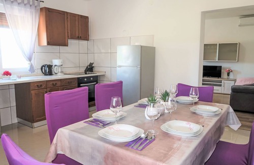 Pican House | Vacation home Laura by Interhome