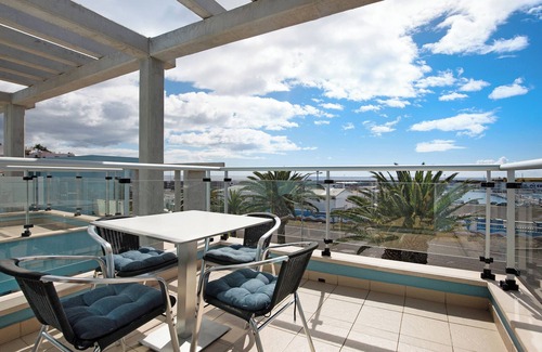 Morro Jable House | Vacation Home "Mar y Luz" with Sea View, Private Terrace & Wi-Fi