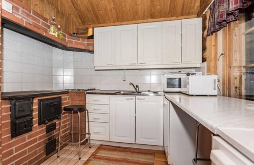 Hankasalmi House | Vacation home Mikko by Interhome