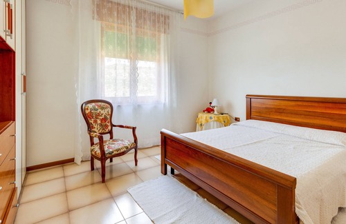 Modolo House | Vacation Home "Modolo House Grande" with Private Garden, 2 Balconies & A/C