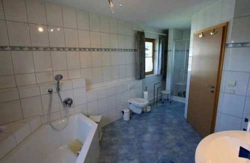 Ohlstadt House | Vacation home Monika - Holiday home, shower and bath, WC, 3 bedrooms
