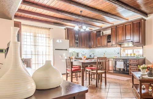 Partinico House | Vacation home Perla by Interhome