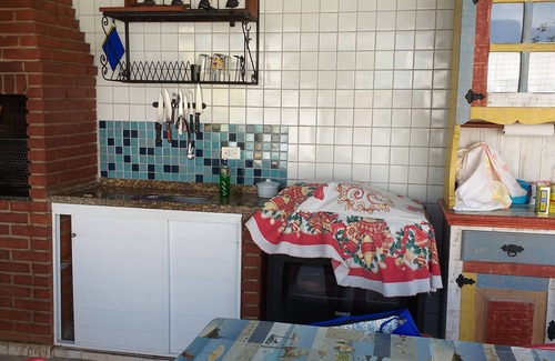 Peruibe House | Vacation Home Peruíbe (Pool, Wi-Fi, TV, Air Conditioning)