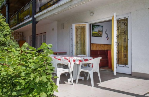 Balatonboglar House | Vacation home Pino by Interhome