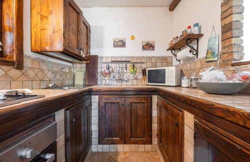 Quartu Sant'Elena House | Vacation Home "Rita" with Private Terrace & Private Garden