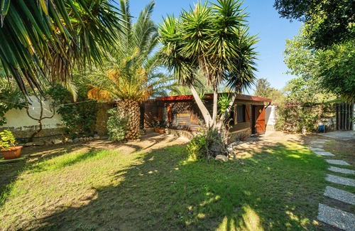 Quartu Sant'Elena House | Vacation Home "Rita" with Private Terrace & Private Garden