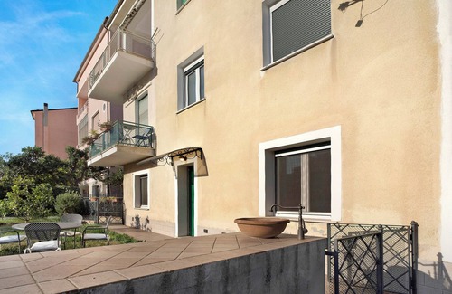 Oneglia House | Vacation Home "Santa Lucia" with Garden