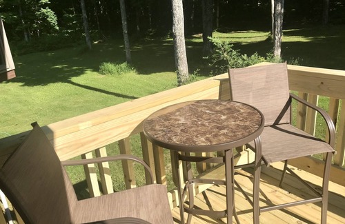 Shingleton House | Vacation home sleeps 20, Close to Lake Superior & Very private.
