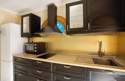 Mogan Apartment | Vacation Home 'Solhjem' with Mountain View, Garden, Terrace & Wi-Fi