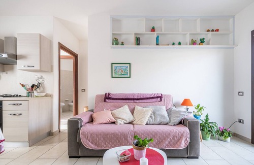 Capoterra House | Vacation Home "Stefania House" with Private Pool, Terrace & Wi-Fi