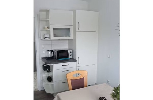 Krautsand Apartment | Vacation home Strandblick