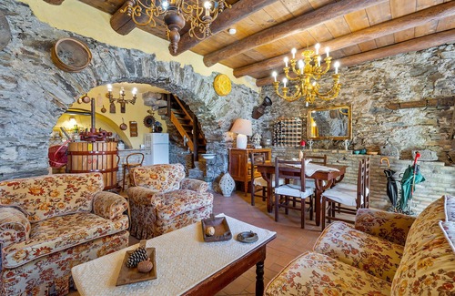 Seui Historic Centre House | Vacation Home 'Su Cuccumeu' with Mountain Views, Balcony & Wi-Fi