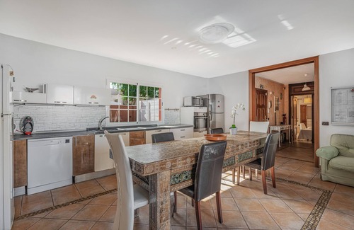 San Miguel de Abona House | Vacation Home 'Villa Mi Sol' with Private Pool, Private Terrace and Wi-Fi