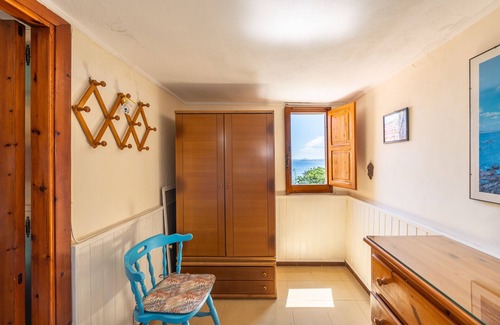 Carloforte House | Vacation Home 'Villa Ondina Carloforte' near Beach with Terrace & Wi-Fi