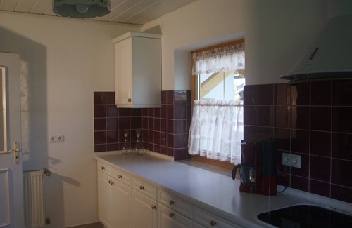 Gmain Apartment | Vacation home with 4 bedrooms and garden in a wonderful location, 130 sqm
