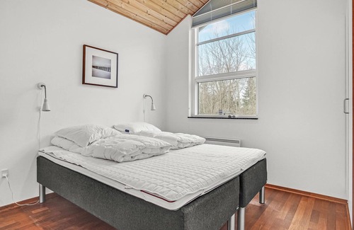 Norddjurs Municipality House | Vacation home with a beautiful location in a quiet cottage area a few minutes walk from the beach.
