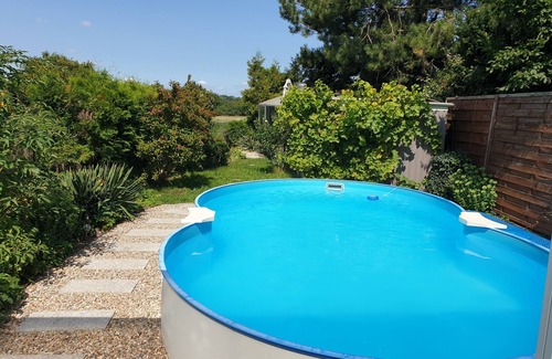 Jesewitz House | Vacation home with summer pool and garage, free of stairs/steps