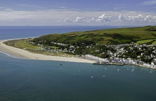Cwrt House | Vacation home Y Gliced in Aberdovey - 6 persons, 3 bedrooms