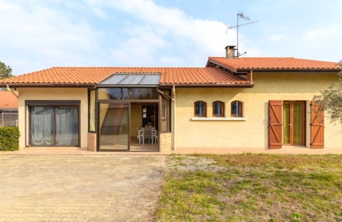 Mimizan House | Vacation home Yuvita by Interhome