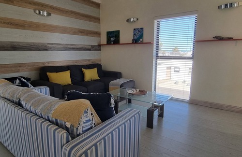 Shelley Point House | Vacation home with ocean views - 5mins from the beach!