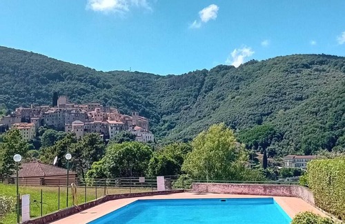 Ameglia Apartment | Vacation house in Ameglia with garden, panoramic view and pets allowed