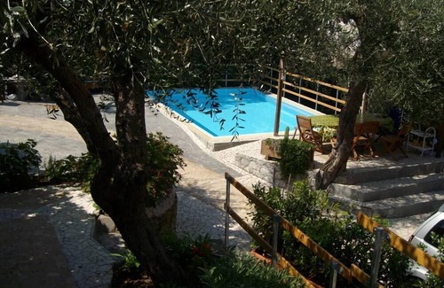 Moneglia House | VACATION HOUSE WITH PRIVATE HEATED POOL SEA VIEW