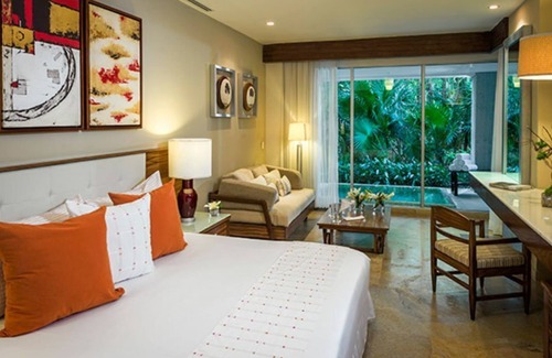 Villa Juarez Resort | Vacation in luxury in the Grand Mayan Master Suite