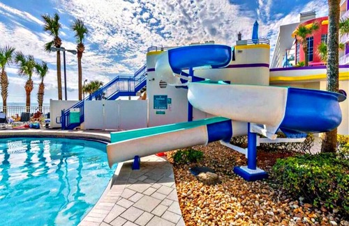 Kingston Condo | Vacation in Resort Luxury 1BR Direct Oceanfront Wyndham Ocean Walk Resort/1302