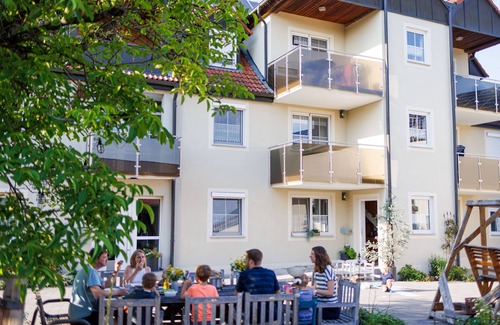 Gunzenhausen Apartment | Vacation in the child-friendly vacation apartment with a view of the courtyard