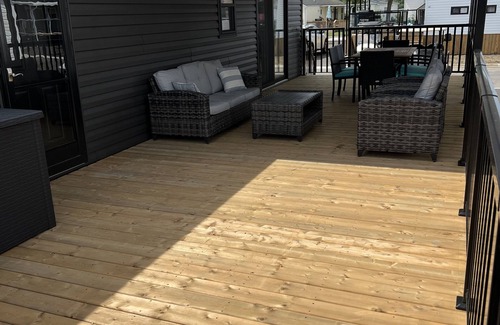 Sherkston Cottage | Vacation Property @ Sherkston Shores Resort (Waterpark, Lake Erie Beaches)