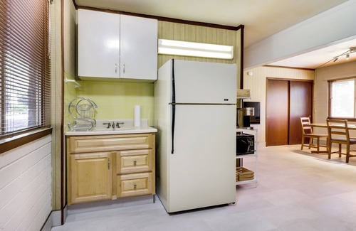 Clear Lake House | Vacation Rental 2 Mi to Clearlake Oaks Boat Launch