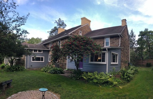 Chadds Ford House | Vacay in an Authentic Chadds Ford/Brandywine Valley/Longwood Gardens