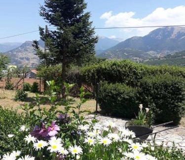 Kalavrita House | VALIA ROOMS