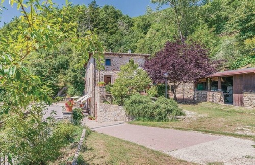 Pieve di Chio House | Valle Dame Apartments - "LA BAITA"