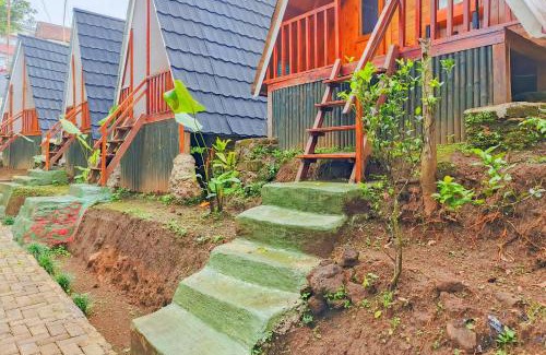 Ciater Hotel | Valley Ciater Subang Mitra RedDoorz