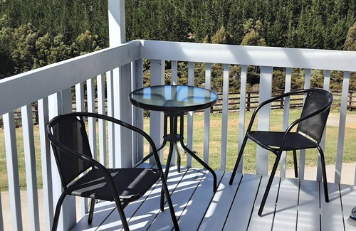 Taupo Bay House | Valley Views in Taupo Bay