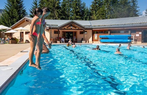 Doucy-Combelouviere Condo | Valmorel | 1BR for 4 + Ski-in, Ski-out!