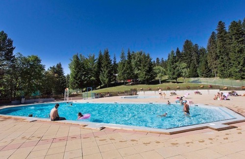 Doucy-Combelouviere Condo | Valmorel | 1BR for 4 + Ski-in, Ski-out!
