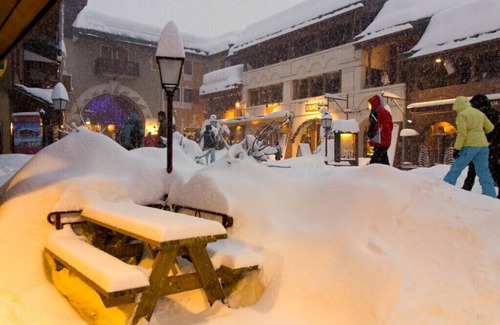 Les Avanchers-Valmorel Apartment | Valmorel, at the foot of the slopes, 2 rooms, 4 people.