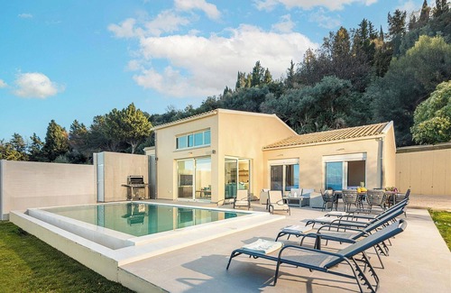Notos Villa | Valtes Green - Three Bedroom Villa, Sleeps 6